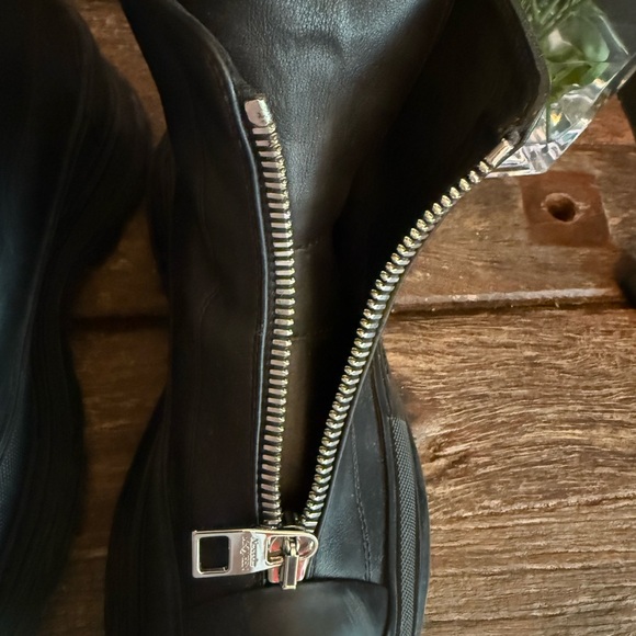 Alexander McQueen Black Ankle Boots - Picture 4 of 7